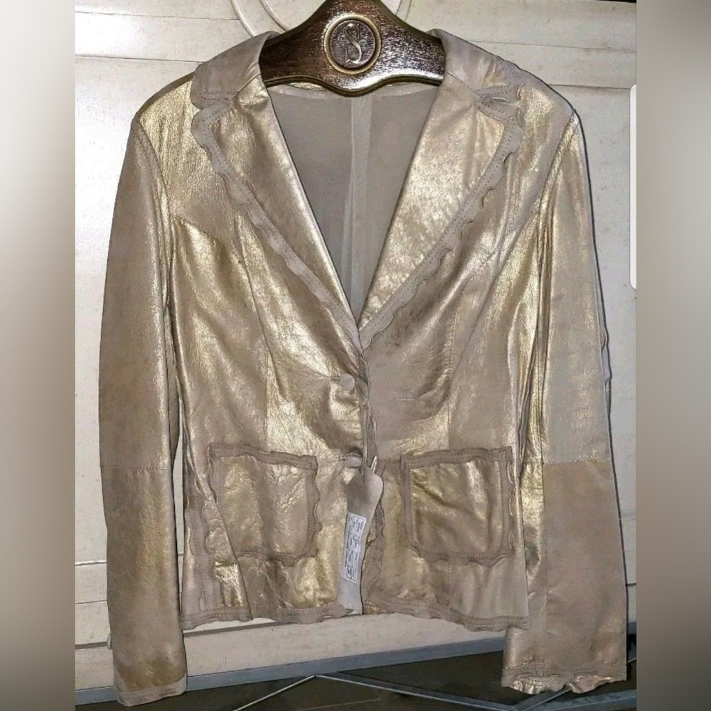 NWT GOLD LAMBSKIN LEATHER JACKET WYNN LAS VEGAS 12